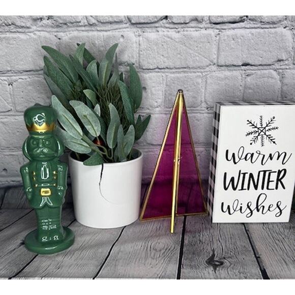 Winter Holiday Nutcracker Glass Plant Red & Green Christmas Décor 8 Piece Lot - Picture 5 of 6